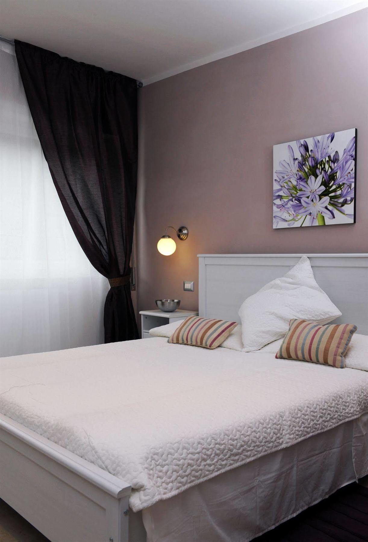 Bed & Breakfast Gregorius Close To St. Peter's Roma